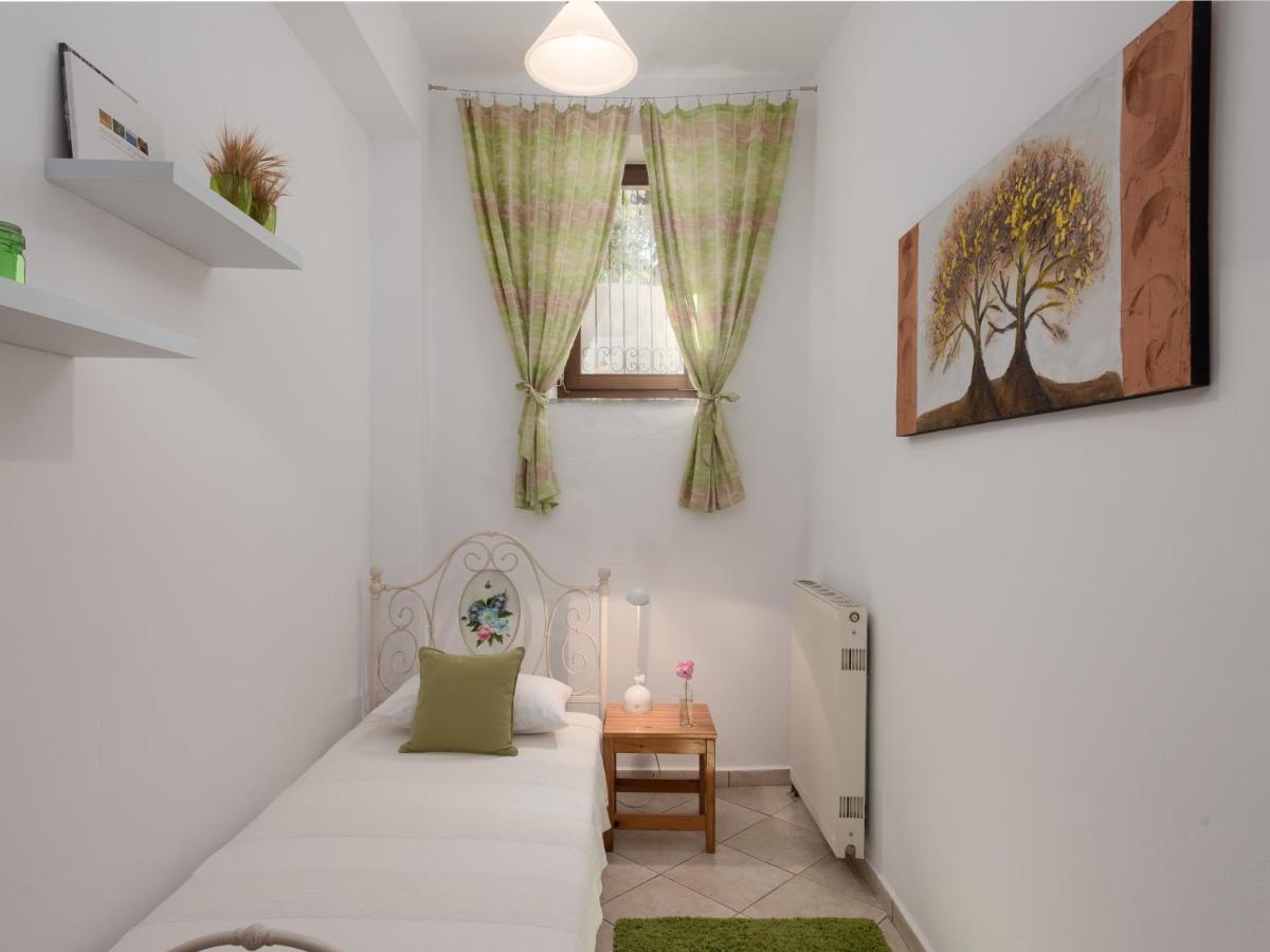 Aura Traditional Apartment Πρινές Εξωτερικό φωτογραφία